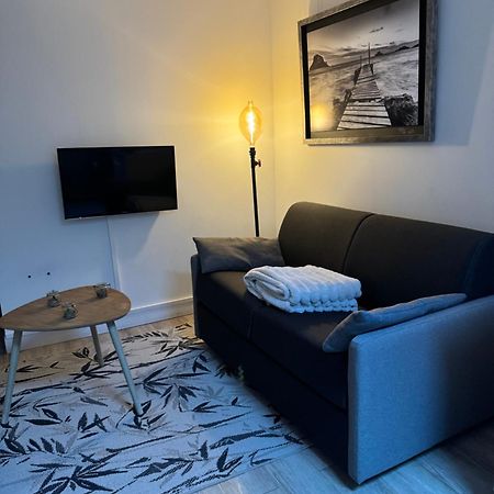 Appartement Cosy Face A La Basilique Saint Remi Reims Eksteriør bilde
